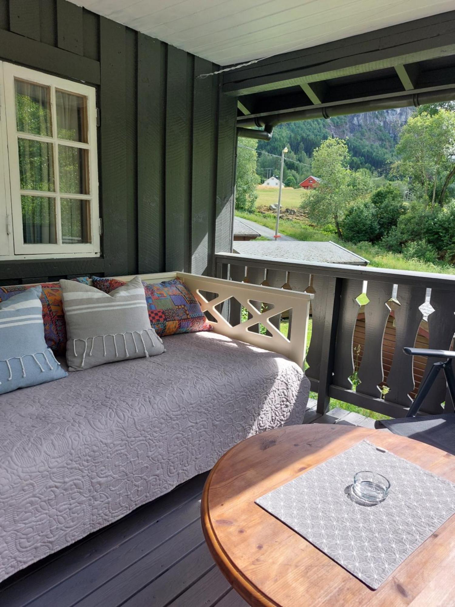 Eidsdal Camping Og Feriehus Ngoại thất bức ảnh