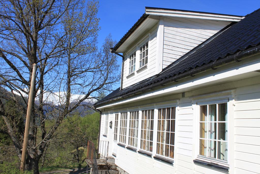 Eidsdal Camping Og Feriehus Ngoại thất bức ảnh