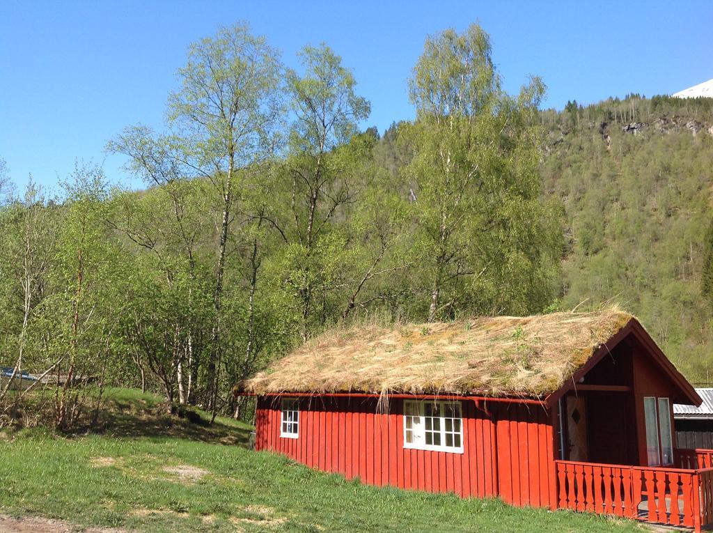Eidsdal Camping Og Feriehus Ngoại thất bức ảnh