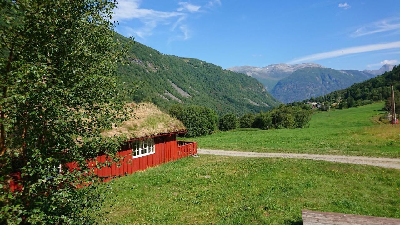 Eidsdal Camping Og Feriehus Ngoại thất bức ảnh